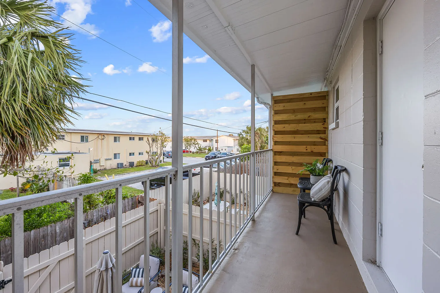 2 bed, 1.0 bath, $2,726 — Photo 4