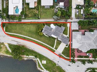 1204 S Northlake Dr, Hollywood, FL 33019