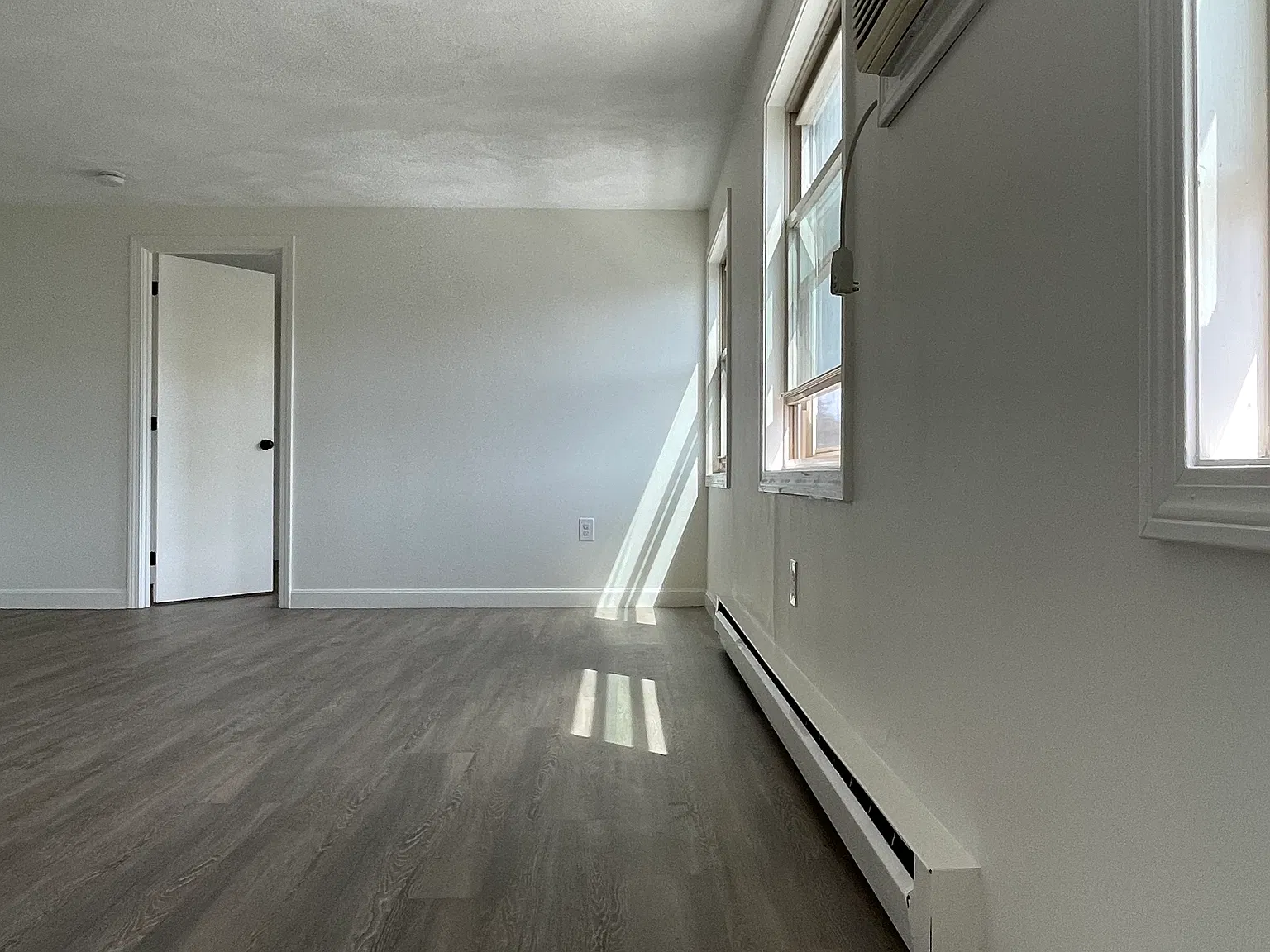 1 bed, 550 sqft, $1,875 — Photo 2