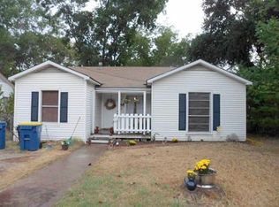 711 Peterson Rd, Kilgore, TX 75662