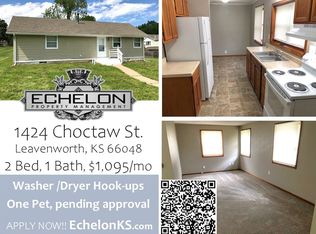 1424 Choctaw St, Leavenworth, KS 66048