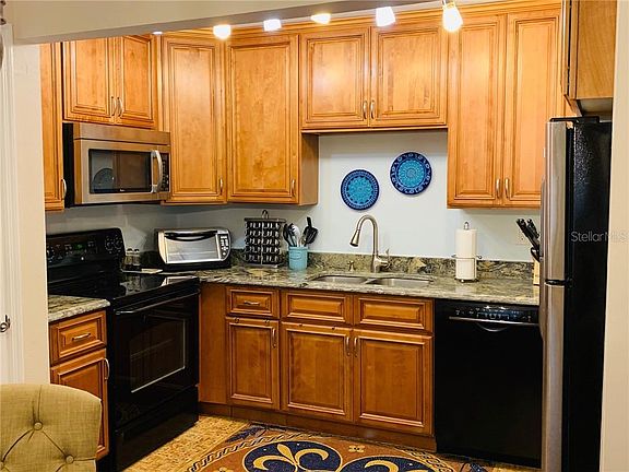 2nd image of 213 Seahorse Dr SE #B