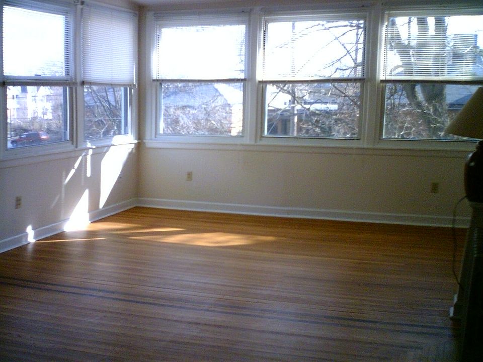 2nd image of 4407 Ashland Ave