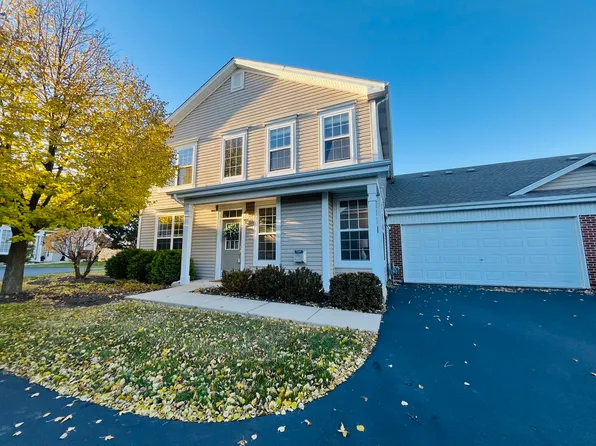 205 Belle Vue Ct #B, Sugar Grove, IL 60554