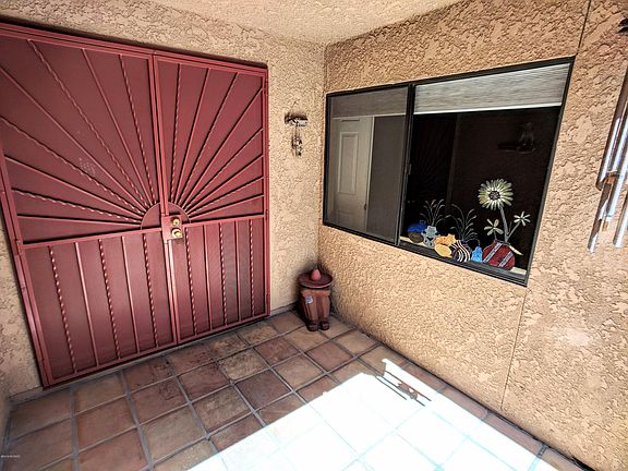 5th image of 7409 N Mowry Pl