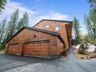 11352 Northwoods Blvd UNIT 4, Truckee, CA, 96161