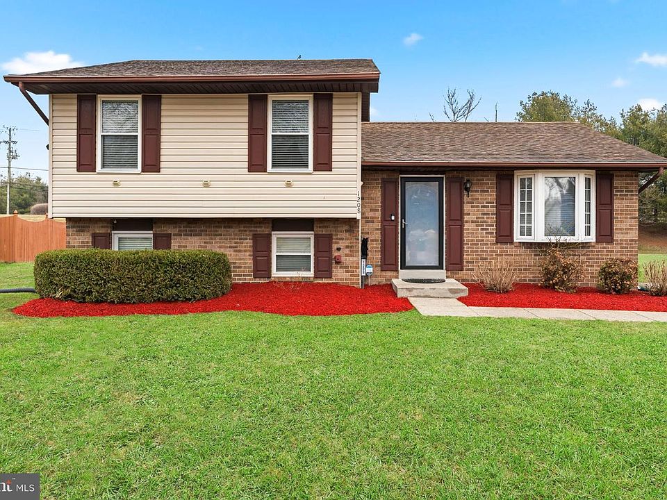 1st image of 1208 Dixie Bowie Way