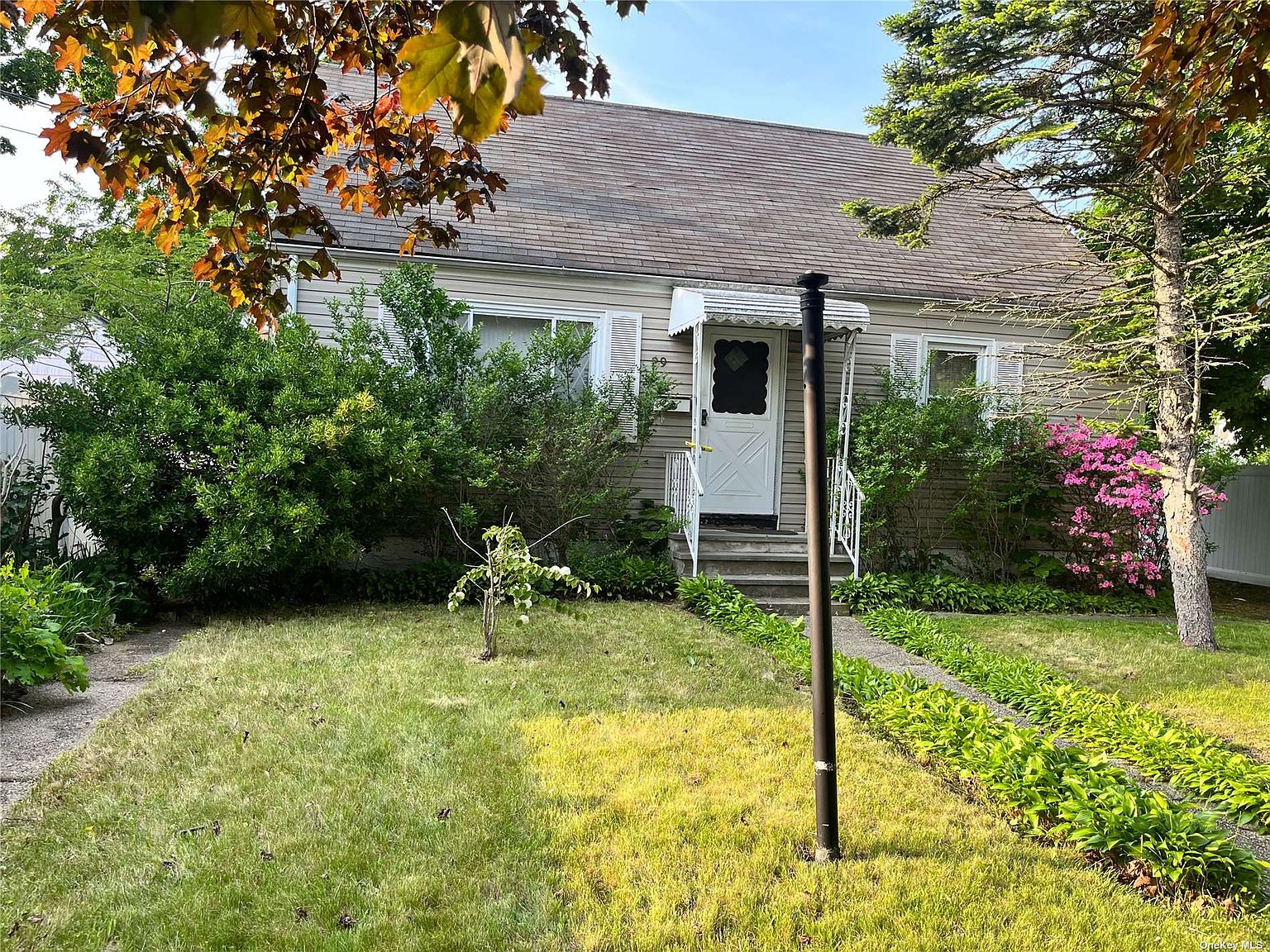 29 Branch, Roosevelt, NY 11575 Zillow