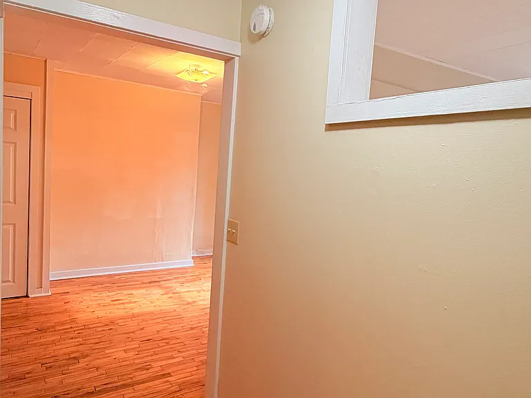 111 College St #3C — Photo 18
