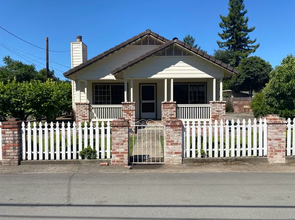 18190 Comstock Ave, El Verano, CA 95433