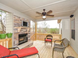 359 Oatgrass Dr, Grayson, GA 30017