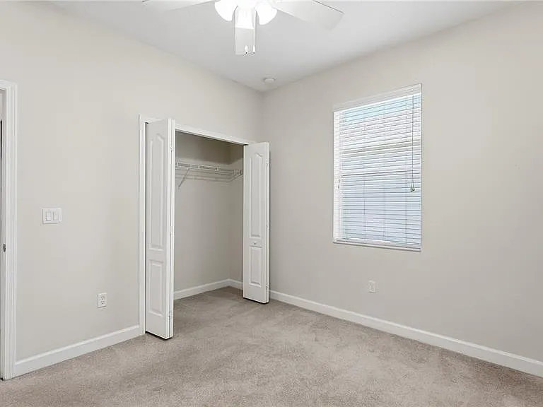 2217 Crosston Cir — Photo 13