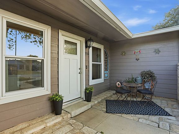 2nd image of 3110 CHAMITA ST