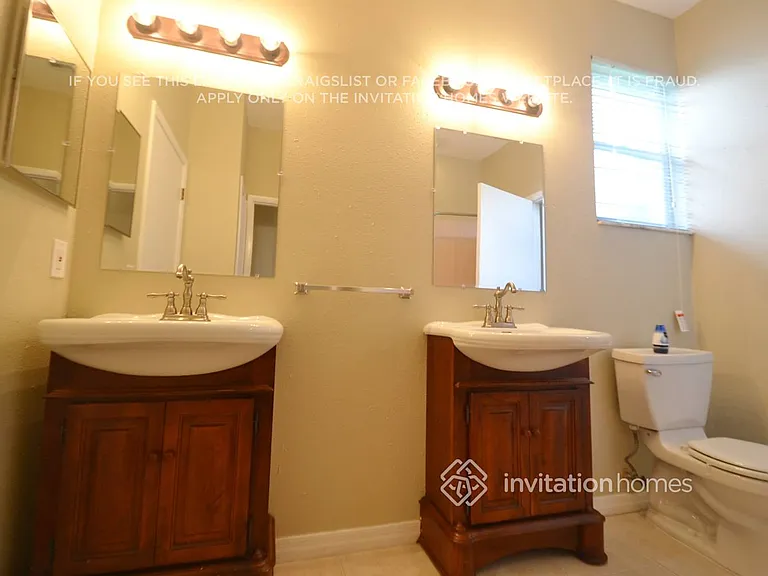 5472 Worthington Loop — Photo 10