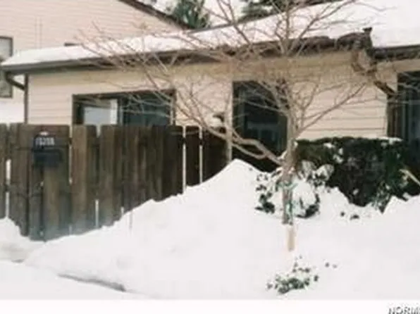 15255 Pine Hill Trl #B3, Middleburg Heights, OH 44130