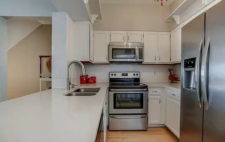 1st image of 12278 Apricot Dr #1