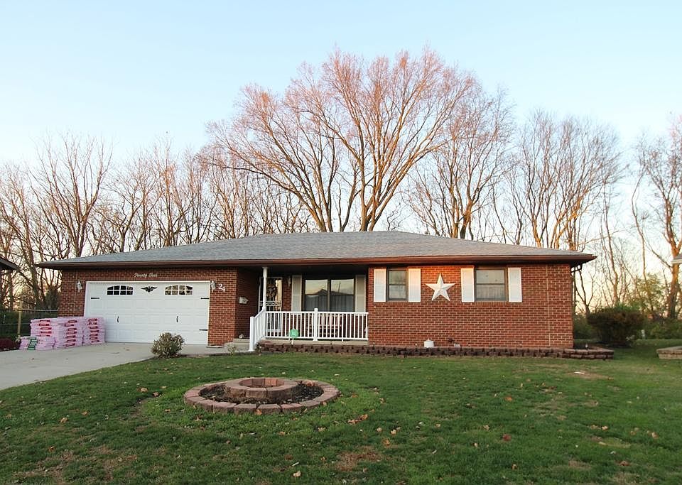 1st image of 24 Cliffview Dr