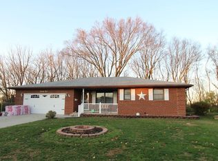 24 Cliffview Dr, Mount Sterling, OH 43143