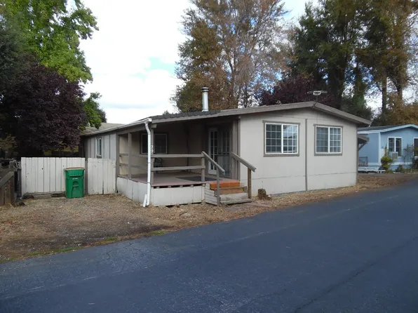 4399 Aplicella Ct Space 29, Manteca, CA 95337