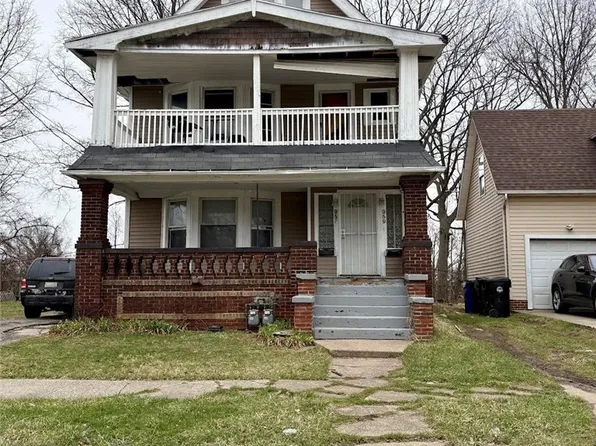 957 Parkway Rd, Cleveland, OH 44108