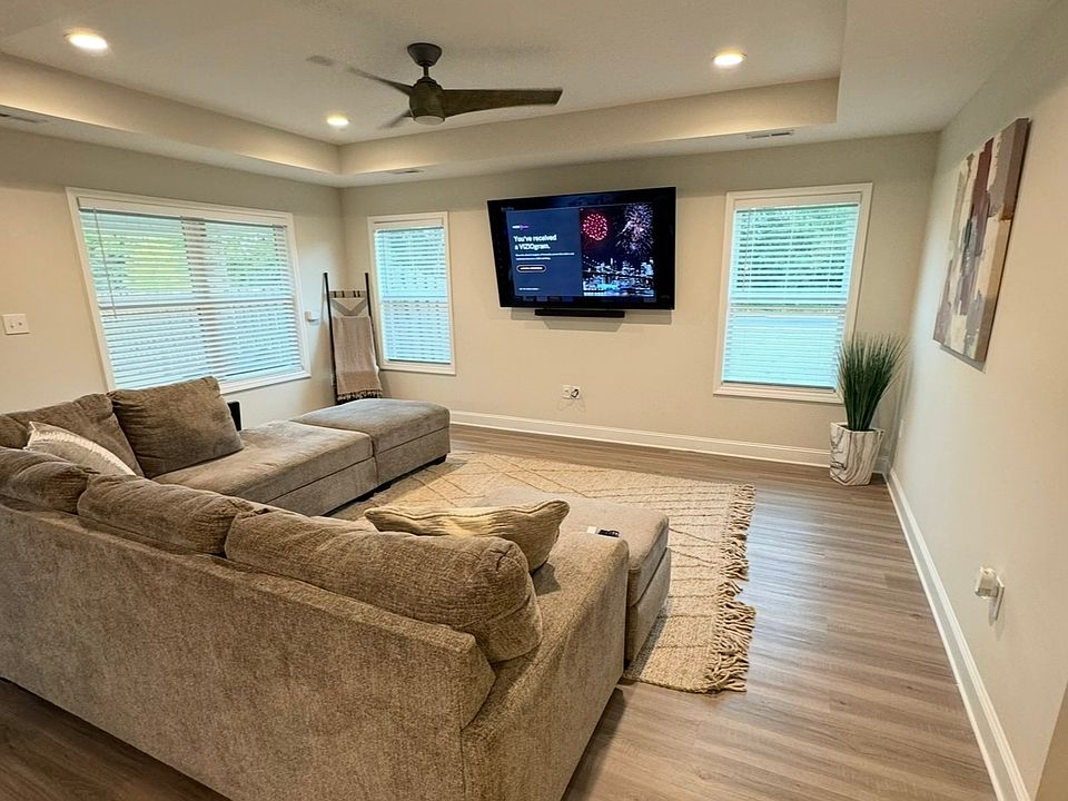 1st image of 5902 NW Thorntons Way Cir