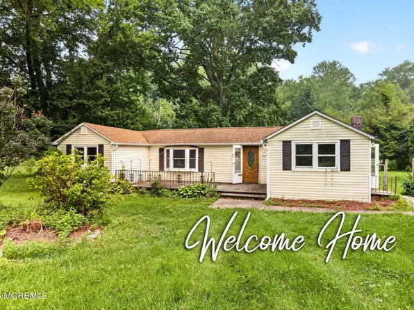 18 Dogwood Road, Blairstown, NJ 07825