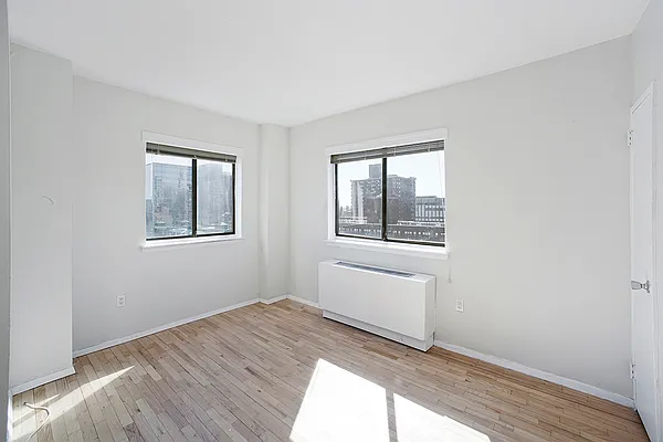 Rented by Akam Sales and Brokerage | media 15