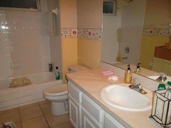 5th image of 2528 Newbern Ave
