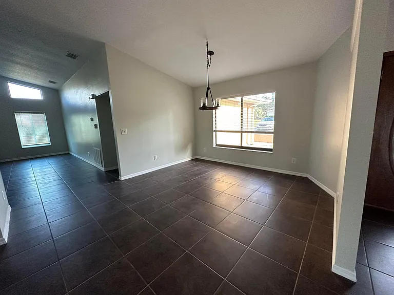 12445 Everard Dr — Photo 8