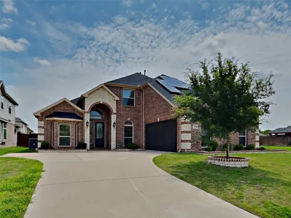 7144 Playa Norte Dr, Grand Prairie, TX 75054