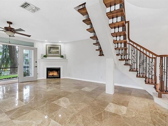 4th image of 1682 Watermark Cir NE