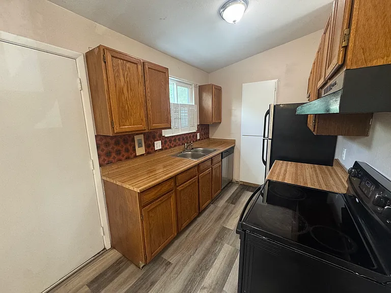 17890 E Princeton Pl — Photo 10
