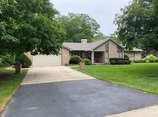 445 Russell Ave, Winthrop Harbor, IL