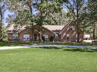 878 N Riches Rd, Fayetteville, AR 72704