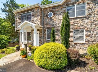 2052 Arch Dr, Falls Church, VA 22043