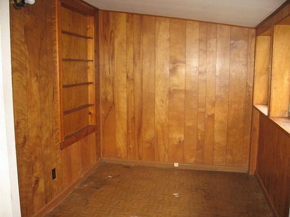 4th image of 403 Virginia Ave