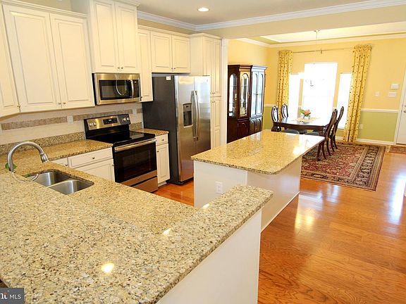 4th image of 31418 Falmouth Way