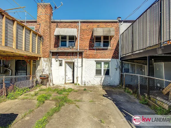 132 E 46th St, Brooklyn, NY 11203