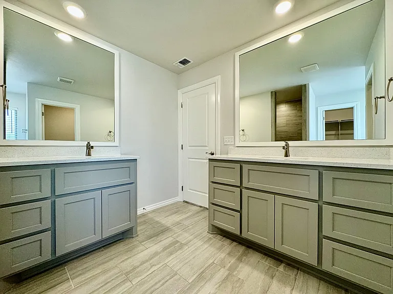 16220 Marsha Dr — Photo 13