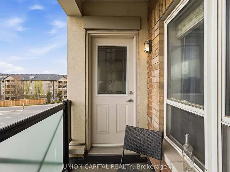 10 Mendelssohn St #220 — Photo 31