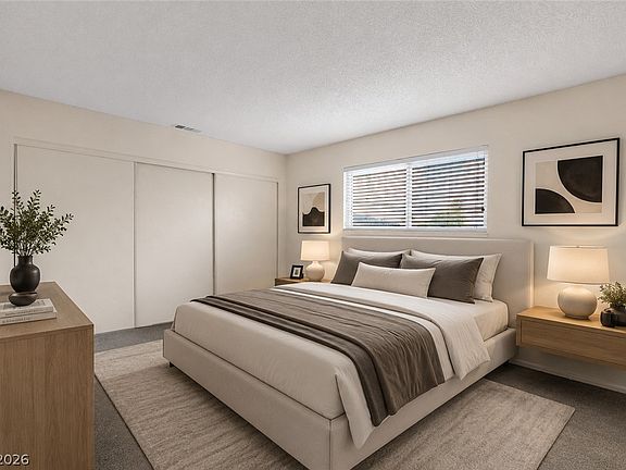 3rd image of 4734 Roberta St Unit 4