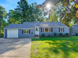 8083 Broadmoor Rd, Mentor, OH 44060