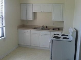 940 Childrens Way APT 1, Jacksonville, FL 32207