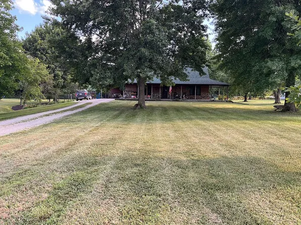 2214 Route M, Jefferson City, MO 65101