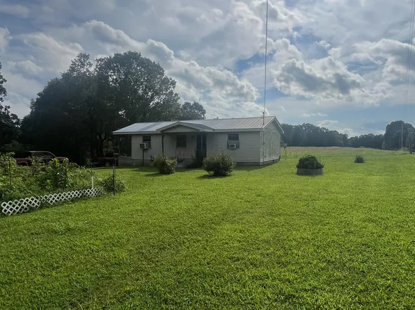 2245 Brake Rd, Cumberland Furnace, TN 37051