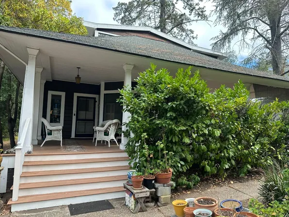 15550 Glen Una Dr, Los Gatos, CA 95030