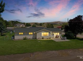 22518 Hoskins Rd, Caldwell, ID 83607
