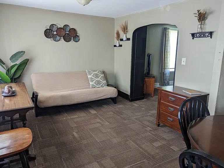 28 Sidway St #A — Photo 3