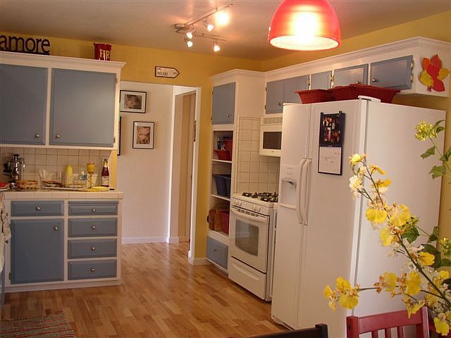 Adorable single level home close the the beach