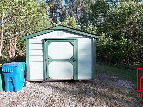 Red Gate Realty 864-221-6935